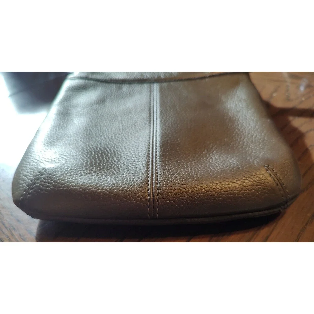 Tignanello Metallic Pebbled Leather Crossbody Handbag‎ Purse EUC